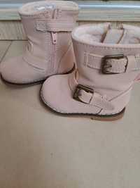 Buty rozmiar 18-19 hm