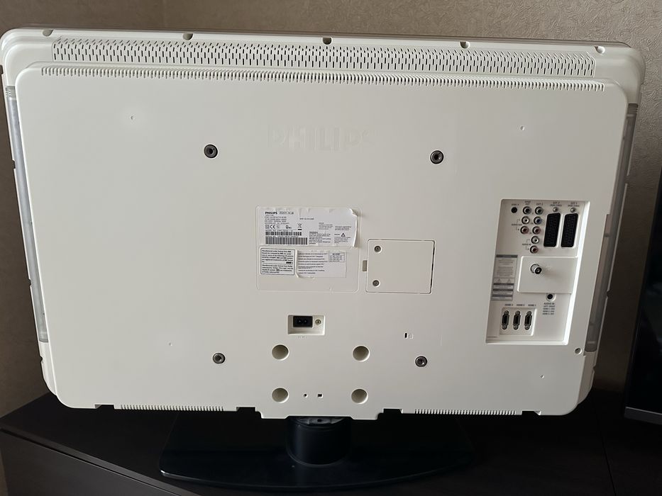 Телевізор PHILIPS 37PFL7603D/10