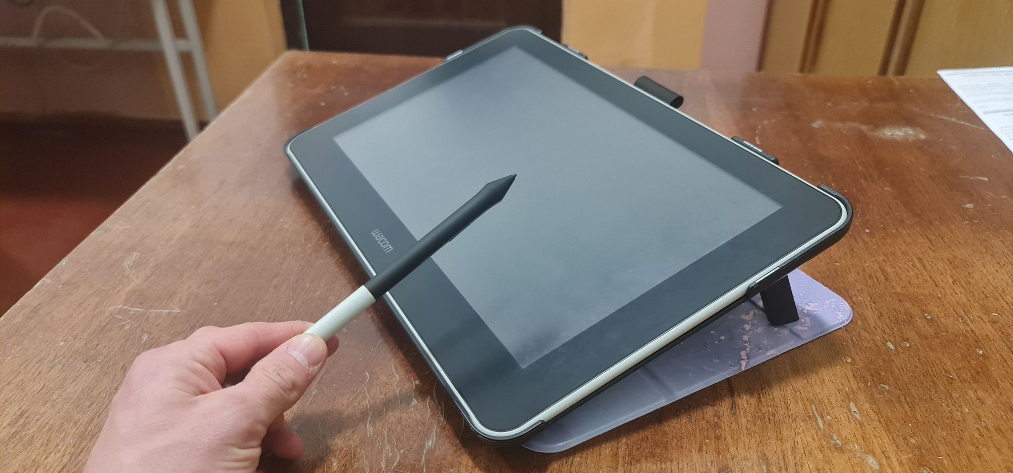 Графічний планшет Wacom One 13