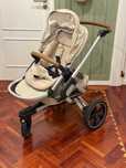 Carrinho Bébé Confort/Maxi Cosi Nova 3 na cor Nomad Sand