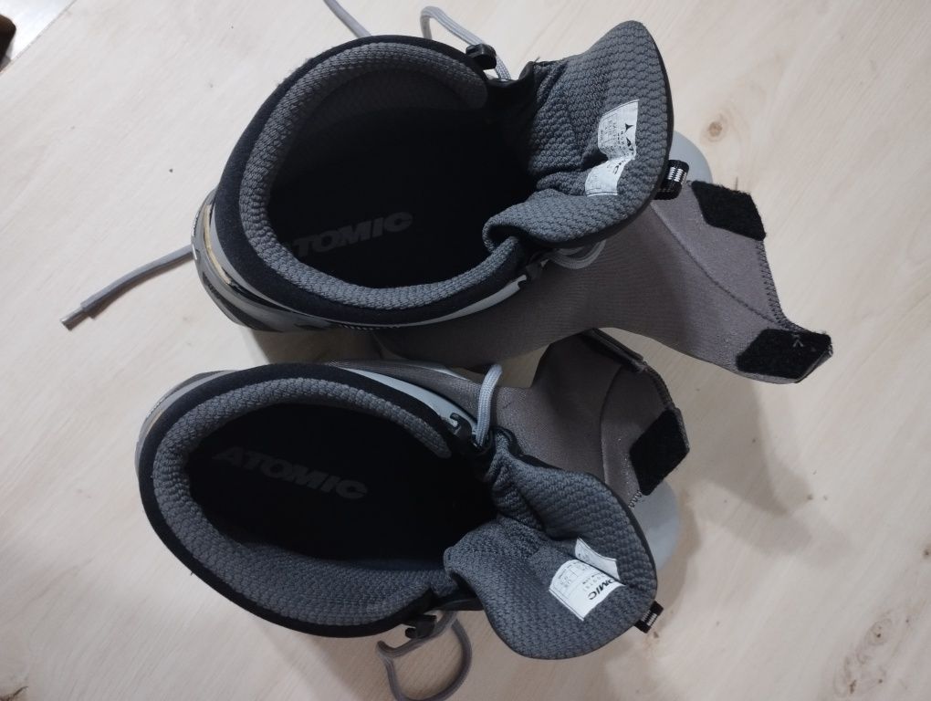 Buty do nart biegowych biegówek 43 atomic nnn