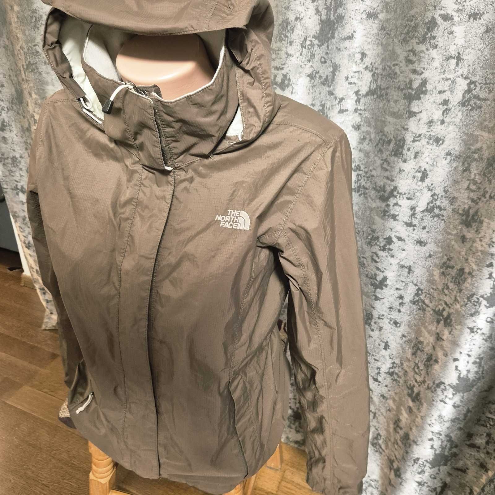 Жвноча вітровка ,куртка The Horth Face