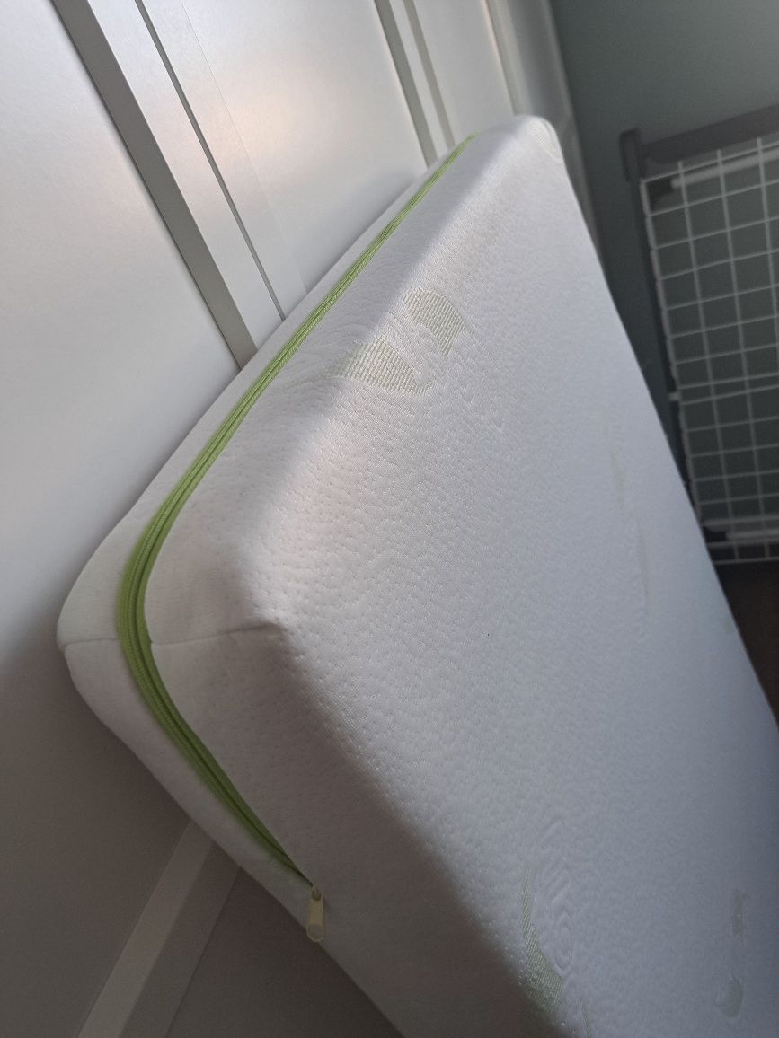 Materac do łóżeczka Sensillo Aloe Vera 120x60