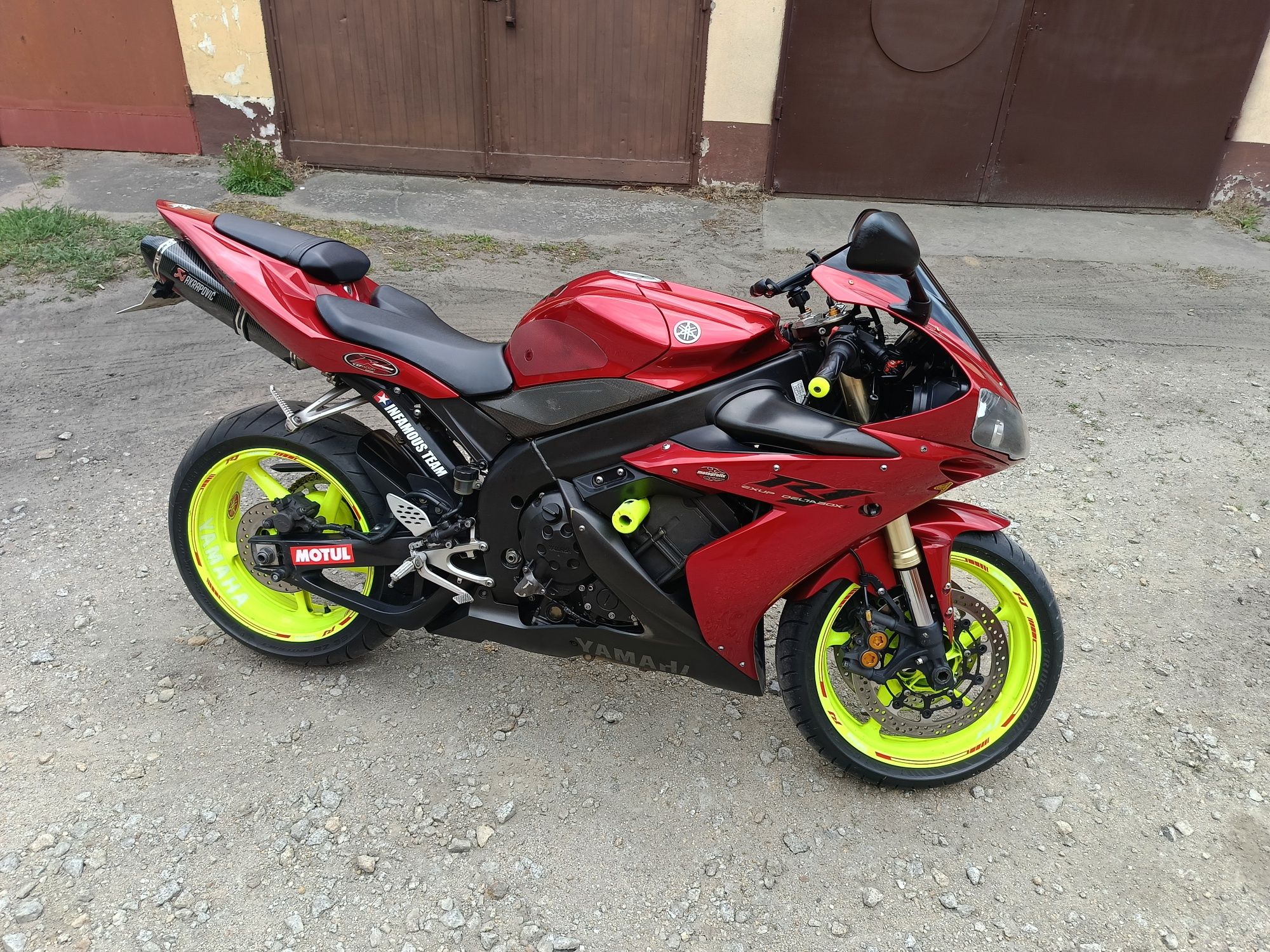 Sprzedam Yamaha r1 rn12
