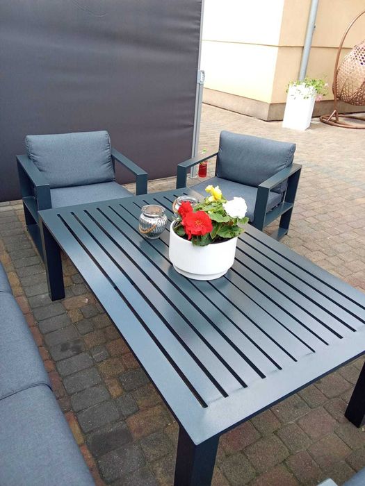 Nowoczesne meble ogrodowe- Komplet
