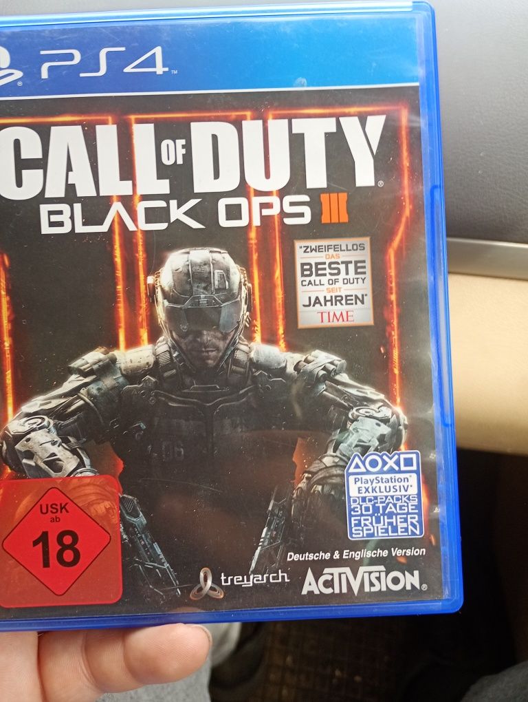 PS4 Call od Daty Black OPS3