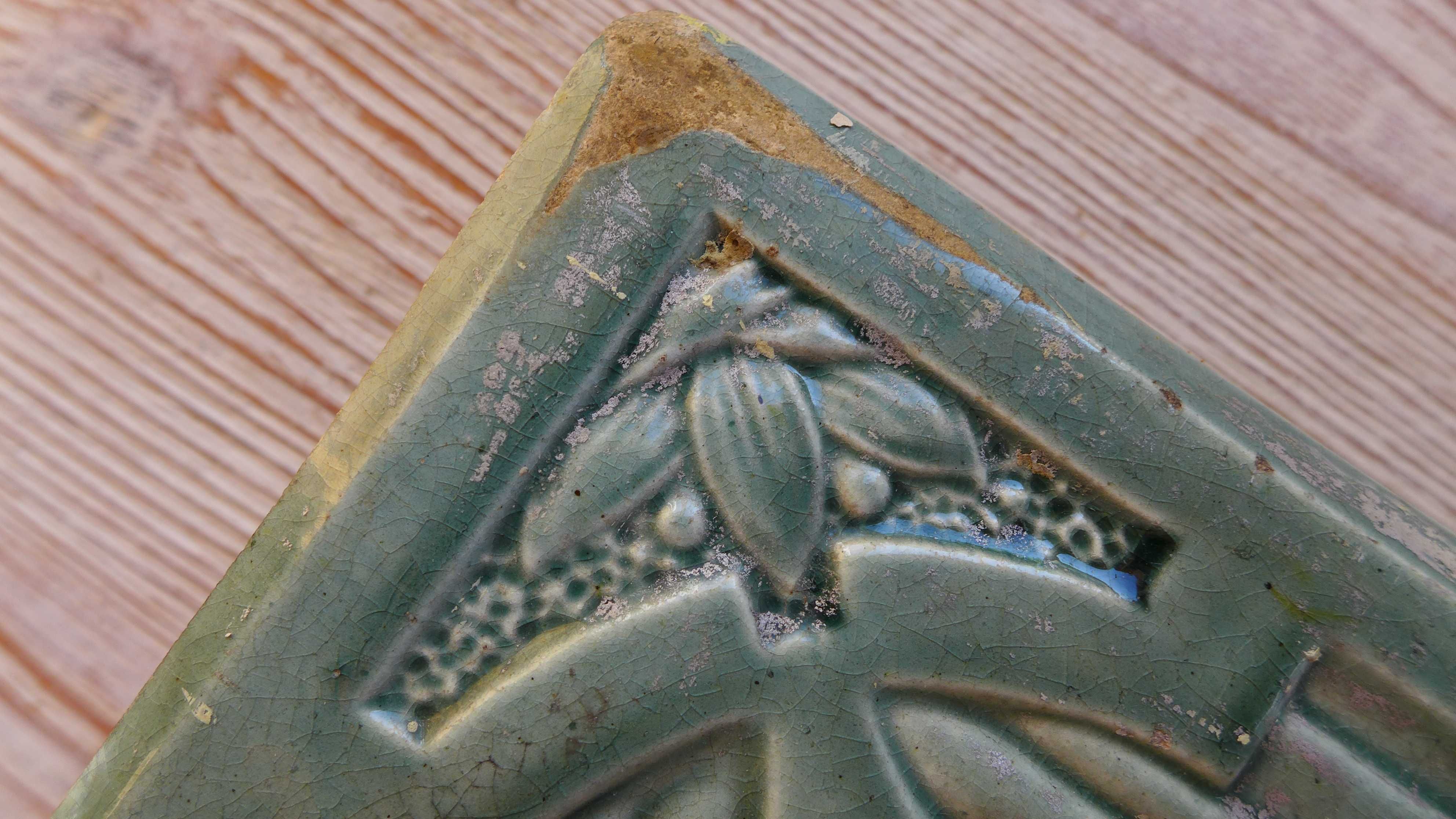 Fragment kafel piecowy kafelek Jugendstil Art Deco Art Nouveau 1900r.