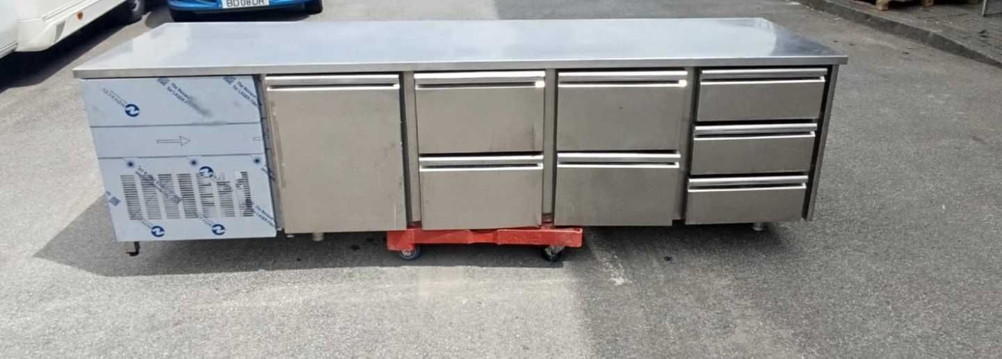 Bancada refrigerada de gavetas em inox - Recondicionada