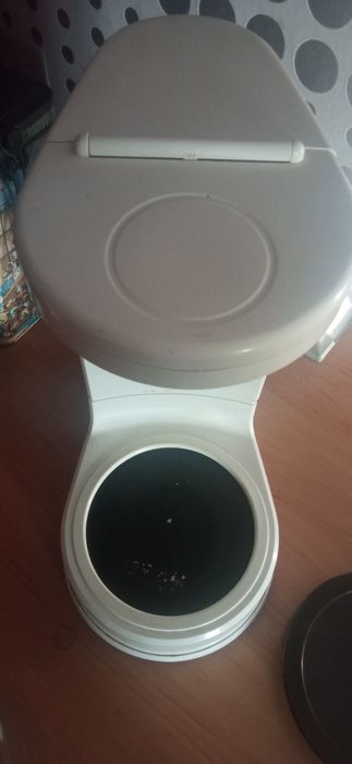 Przelewowy ekspres do kawy