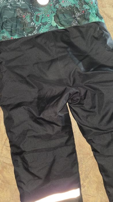 Продам зимовий комбінезон для хлопчика Lassie