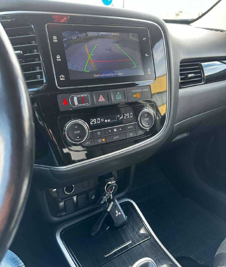 Mitsubishi Outlander, 2.4, 2017