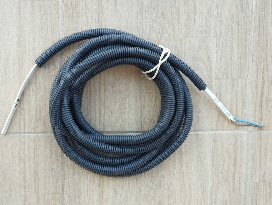 Кабель силовий ШВВП 3x2,5 мідь в гофрі довжина 6 м.