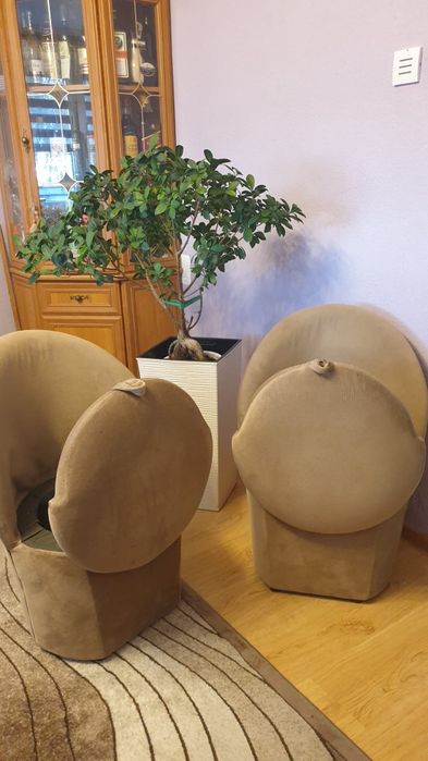 Pufy 2 z otwieranym schowkiem