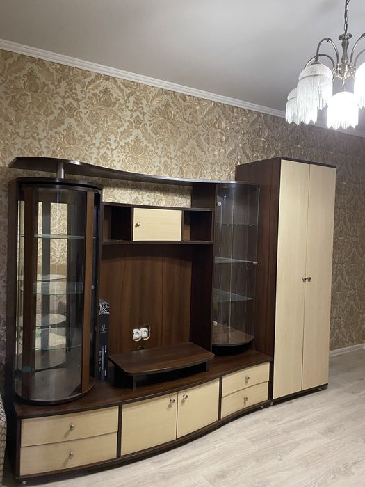 Стенка в гостинную