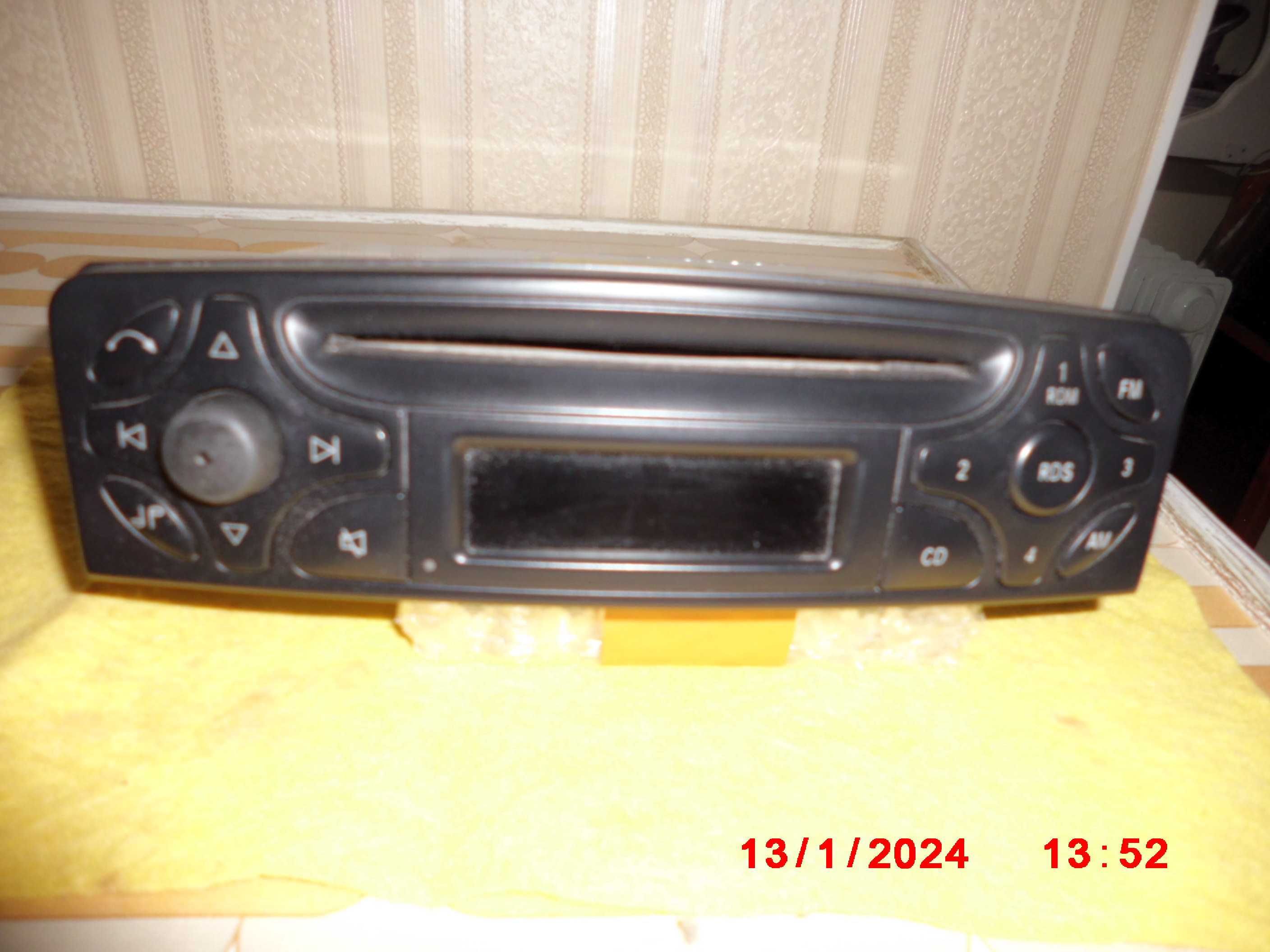 auto radio mercedes beckarQ02 retirado de um mercedes Benz 203