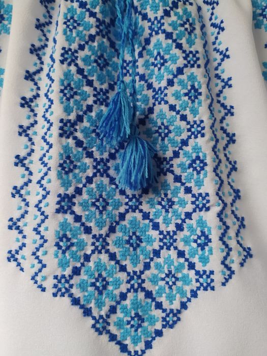 Вишиванки жіночі