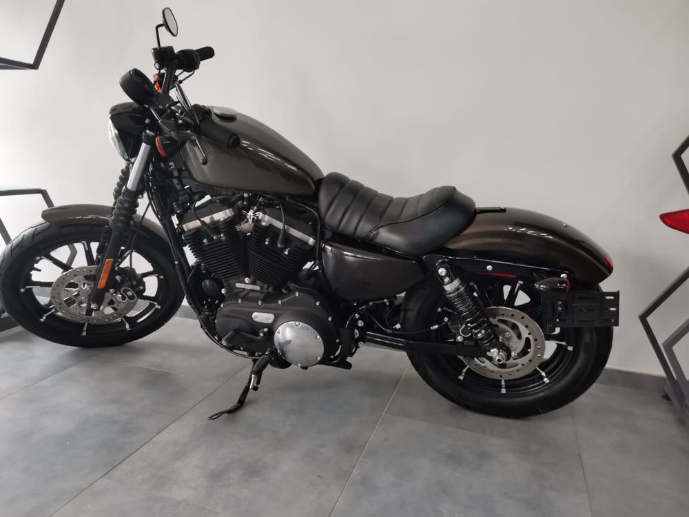 Чорпер Harley-davidson XL 883N