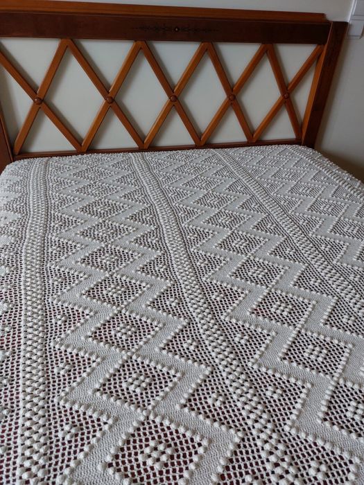 Manta feita em crochet