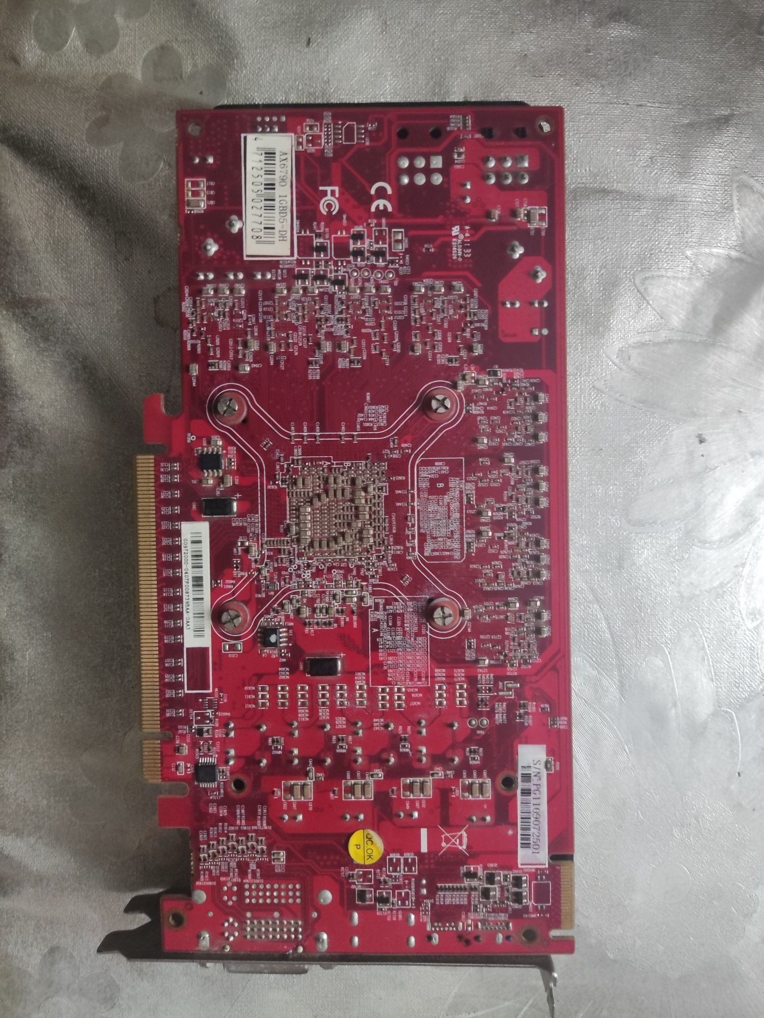 Відеокарта Radeon HD 6790 1gb 256 bit ddr 5