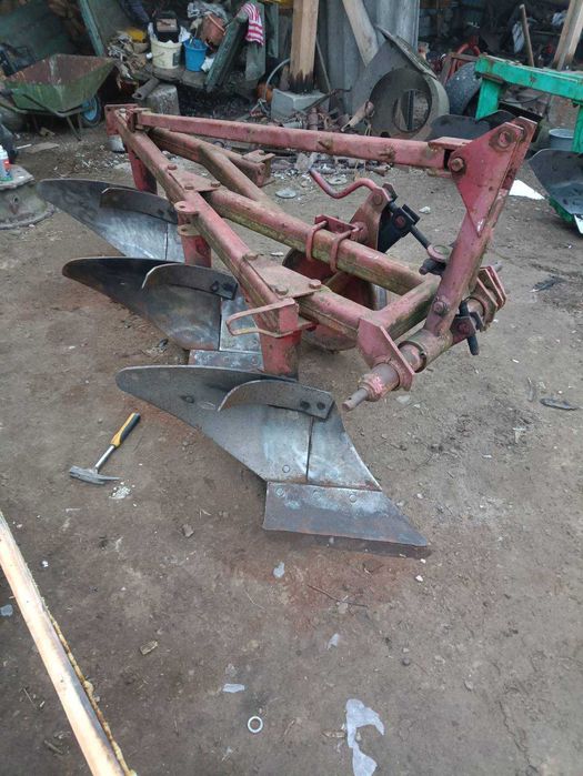 Продам плуг з Польщі