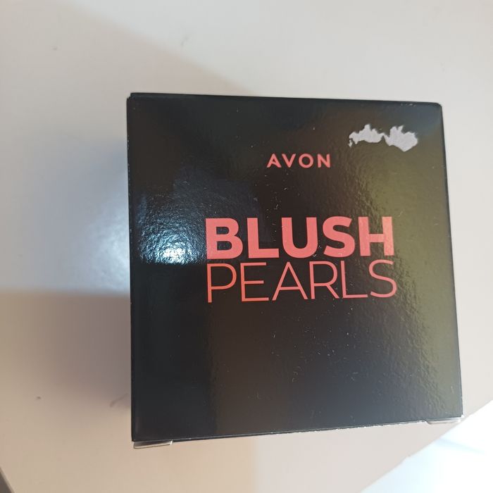 róż w perełkach cool avon