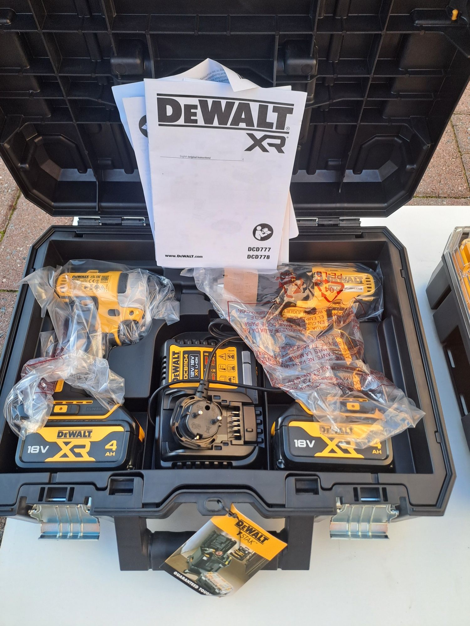 Zestaw  Dewalt 18v