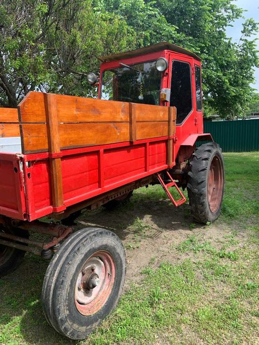 Трактор Т 16-М в робочому стані