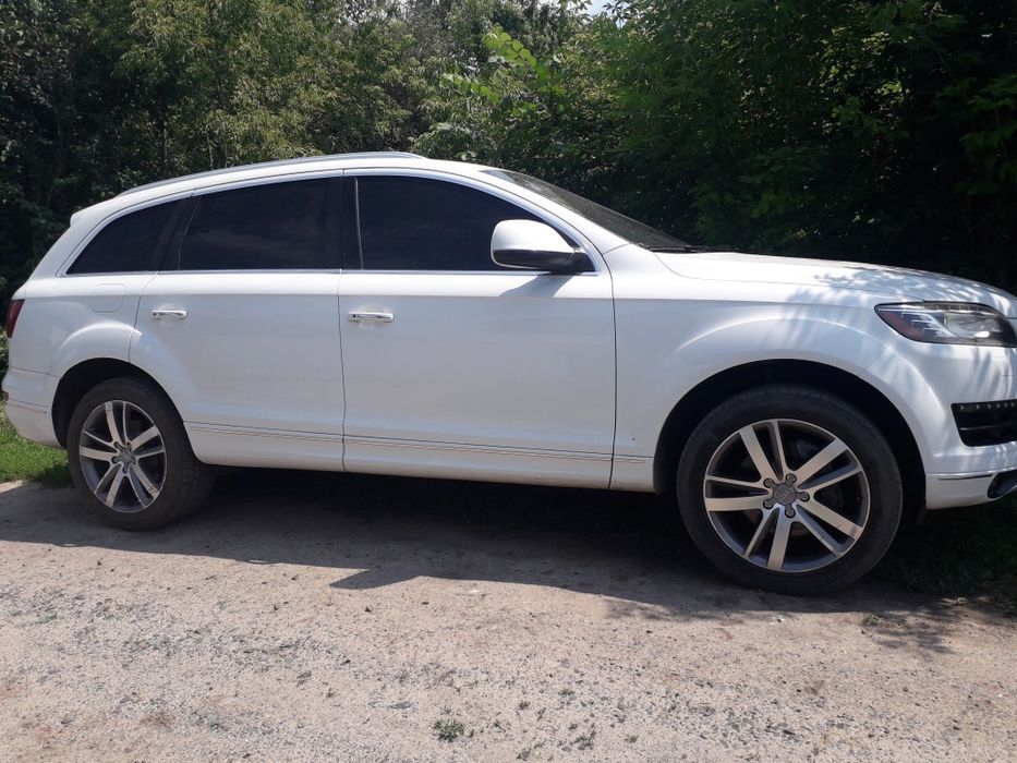 Продам автомобіль АUDI Q7 2015р.випуску