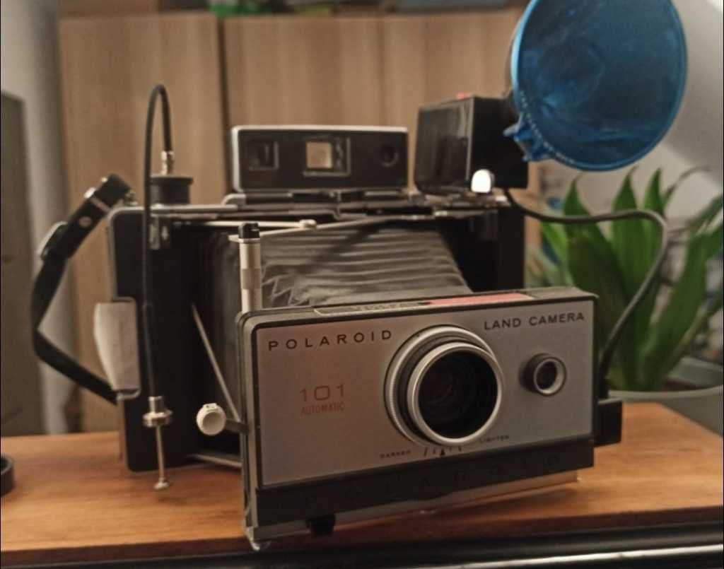 Polaroid LandCamera 101