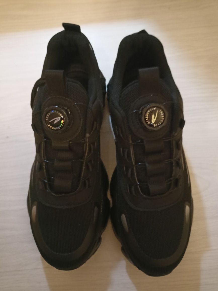 Buty robocze rozmiar 42