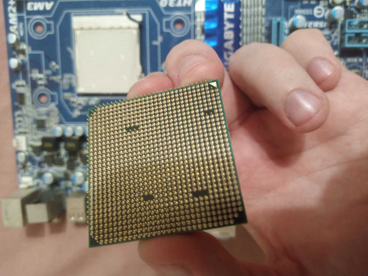 Материнська плата з процессором AMD athlon 2