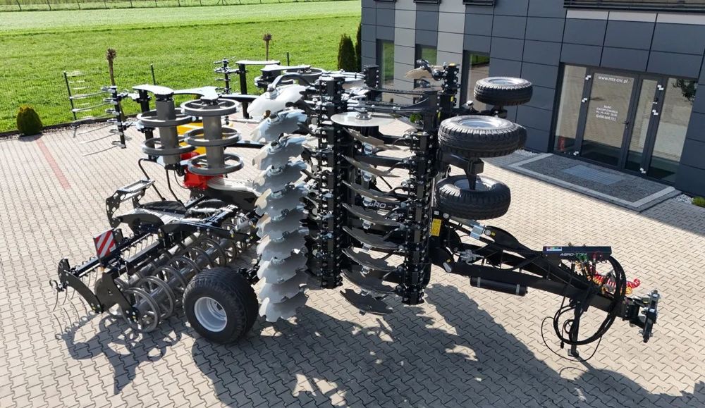 Agro-tom GTH XL SP 4,5  AGRO-TOM Brona talerzowa GTH XL SP 4,5