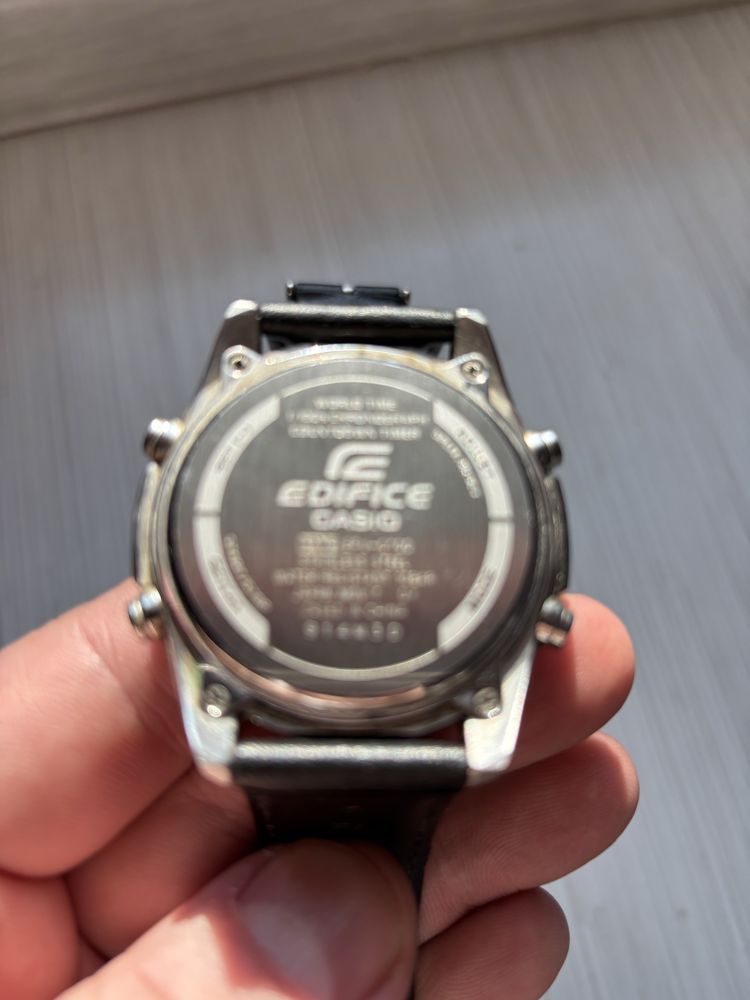 Zegarek Casio efv-c100