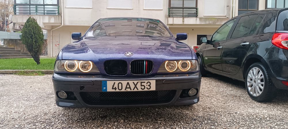 BMW E39 528i 1999