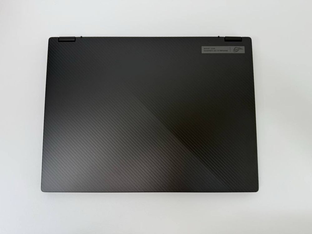 ASUS ROG Flow GV301R | 13.4″ сенсор | Ryzen 9 | RTX 3050 | 16 ГБ | 1Tb
