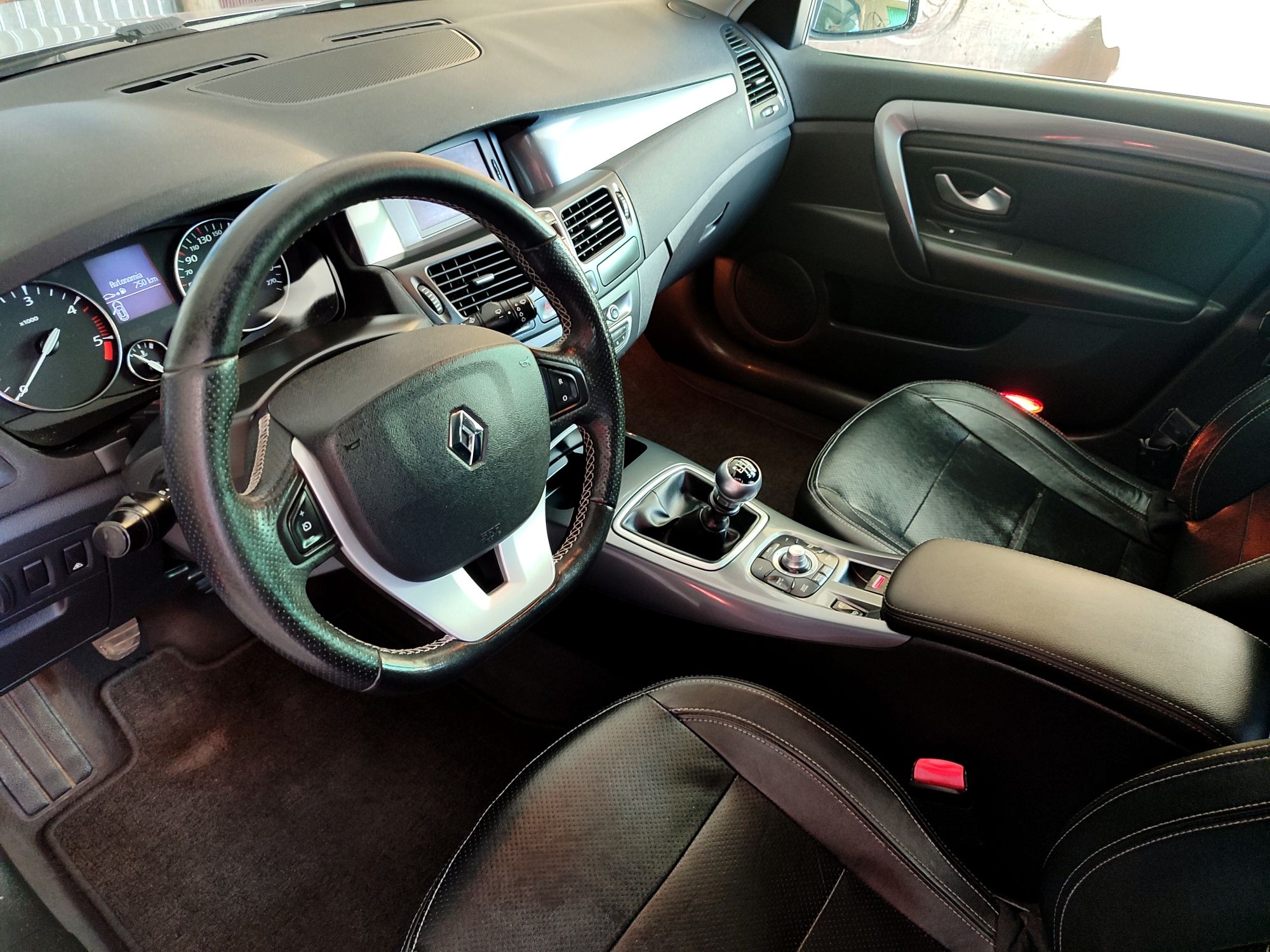 Renault Laguna GT Dynamique S 2.0 DCI 150cv caixa 6