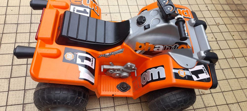Moto 4 bateria criança