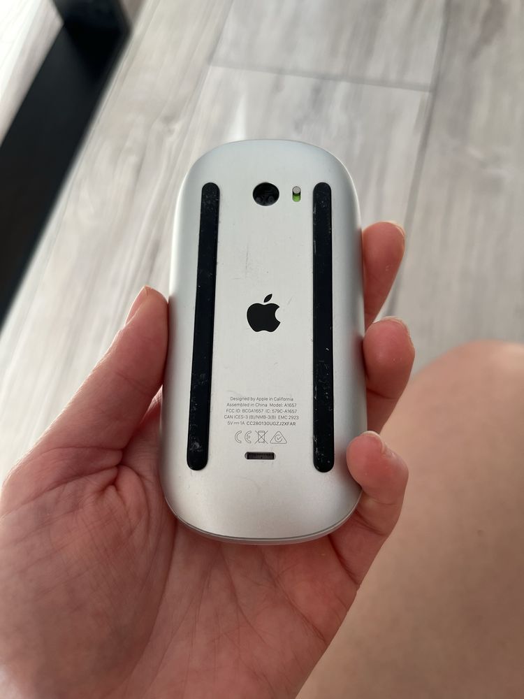 Magic Mouse Apple stan bardzo dobry