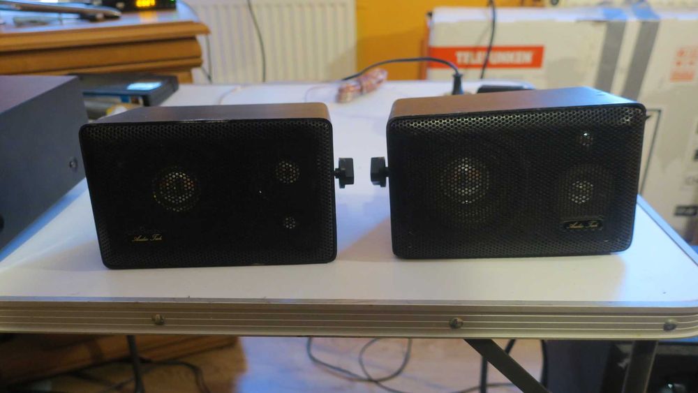 Kolumny głośnikowe Audio Tech - 2 sztuki