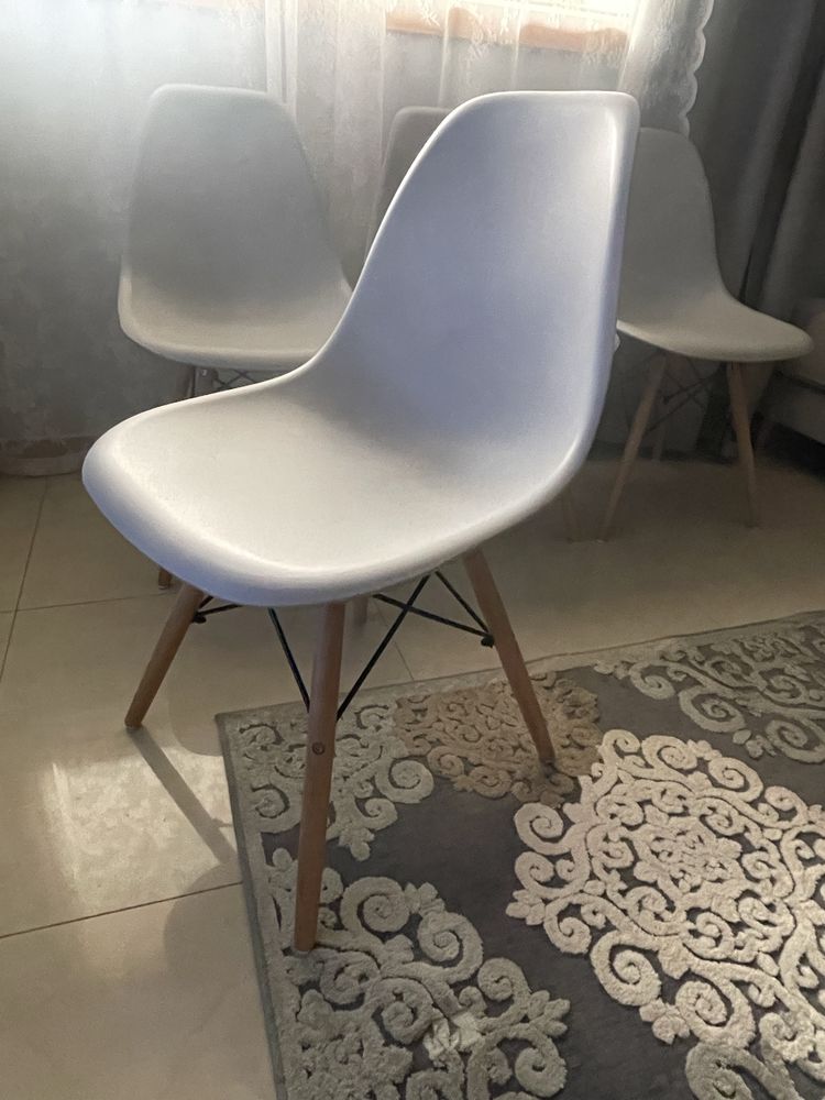 Cadeiras estilo nordico
