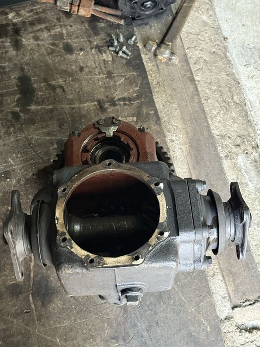 Средний редуктор зил 131