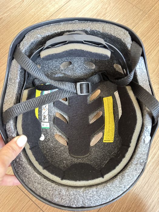 Скейт з комплектом захисту