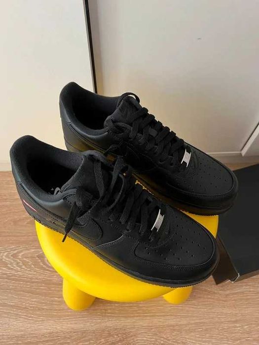 Ofertaspecjalna!Wielkawyprzedażobuwiamęskiegoidamskiegowrozmiarze38-45