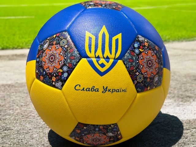 Мяч футбольний Україна розмір 5 безкоштовна доставка