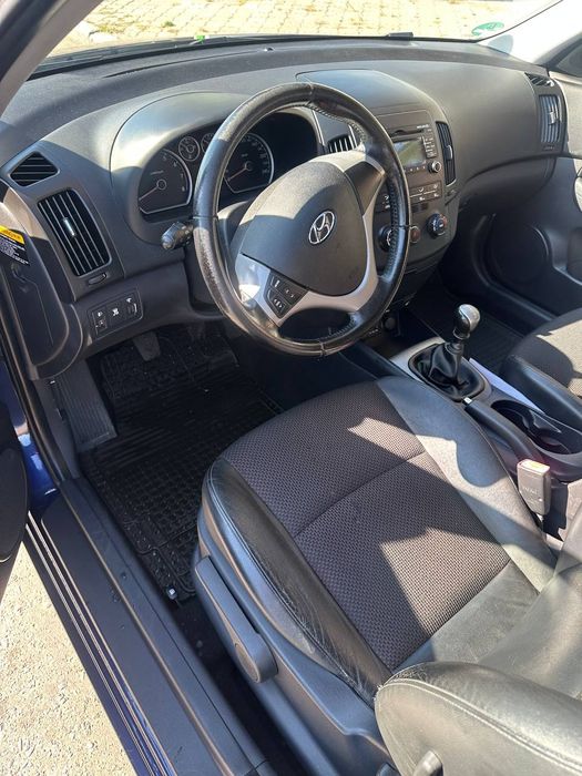 Hyundai i30 1.6 бенз