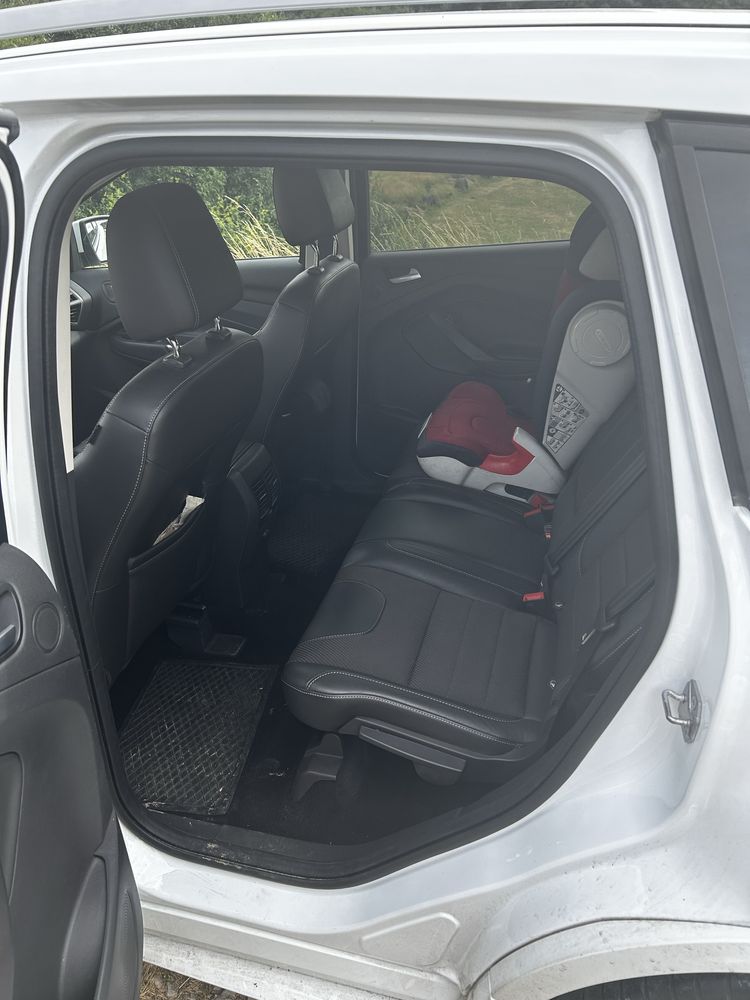 Kuga 1.5 benzyna
