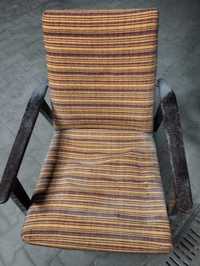 Fotel tapicerowany z lat 70.