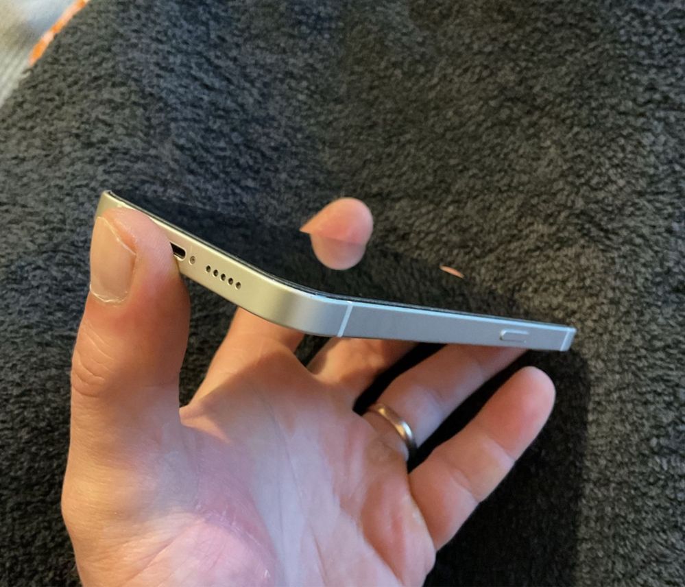 iPhone 13 - 128gb