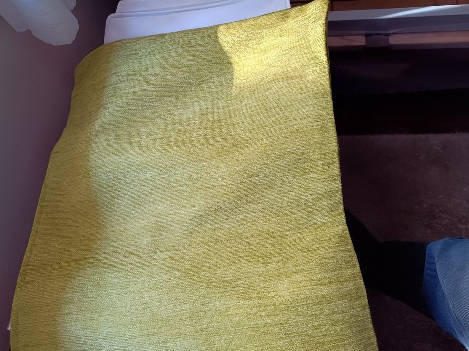 Almofada Verde 40x70cm em chenille - NOVA
