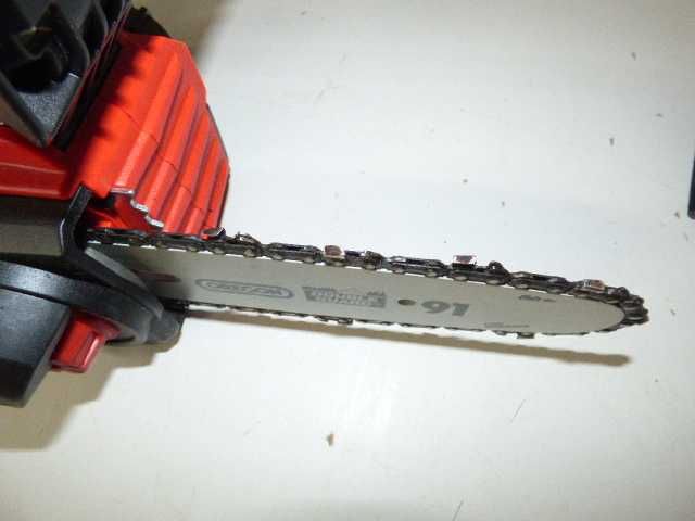 Pilarka łańcuchowa EINHELL 18/20 TH